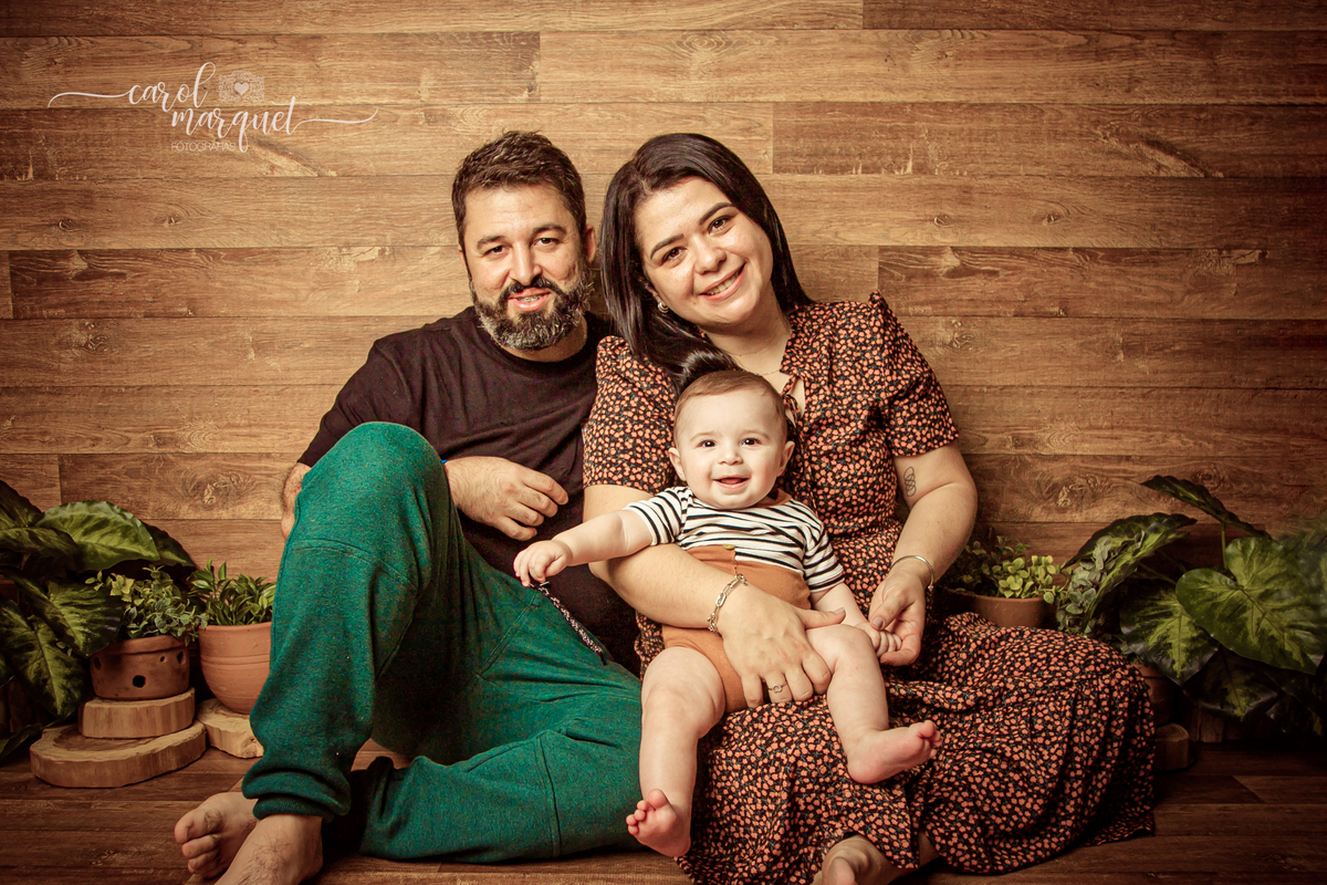 acompanhamento mensal trimestral bebê neném floresta plantas rústico retrô antigo vintage infantil família Niterói Itaipu Região Oceânica Rio de Janeiro fotografia retrato ensaio fotográfico