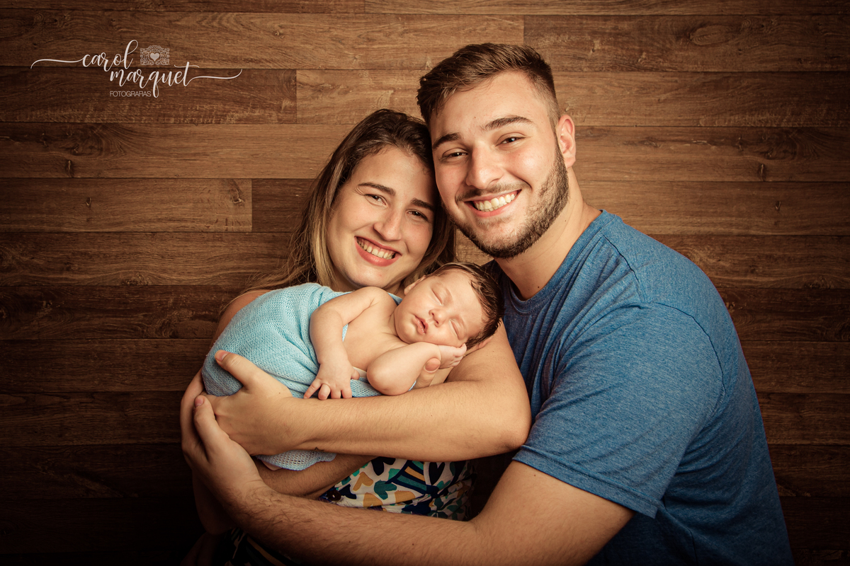 newborn recém nascido fotografia retrato família bebê Niterói Rio de Janeiro Itaipu Região Oceânica amigurumi Mário Bros super mario TI apple starbucks nerd praia mar marinheiro