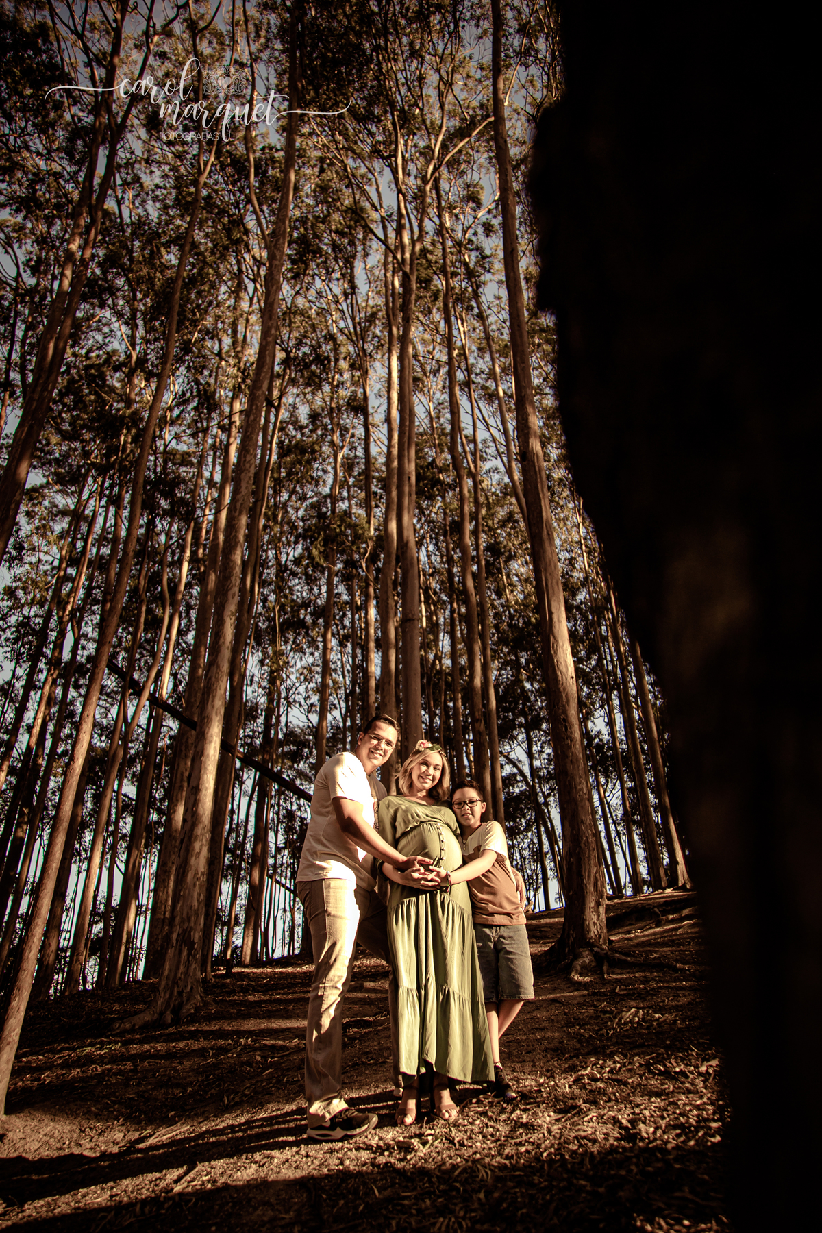 gestante gestação bebê doce espera Niterói Itaipu Região Oceânica Floresta de Eucalipto gravilinda gravidiva família fotografia retrato ensaio fotográfico