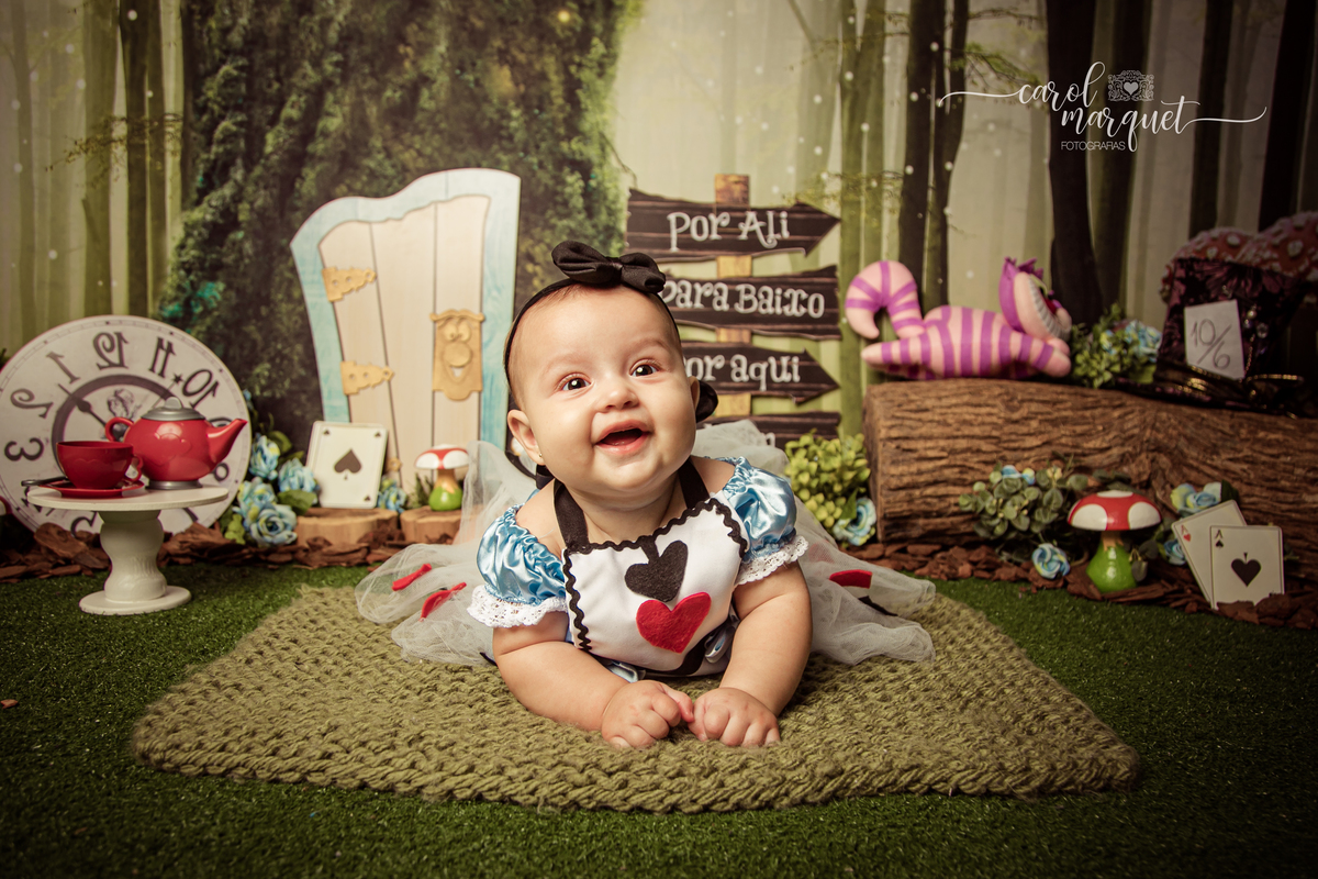chapeleiro maluco alice do país das maravilhas gato chá de desaniversário coelho acompanhamento trimestral mensal infantil família irmão irmã casal ensaio fotogrático fotografia retrato Niterói Itaipu Região Oceânica Rio de Janeiro