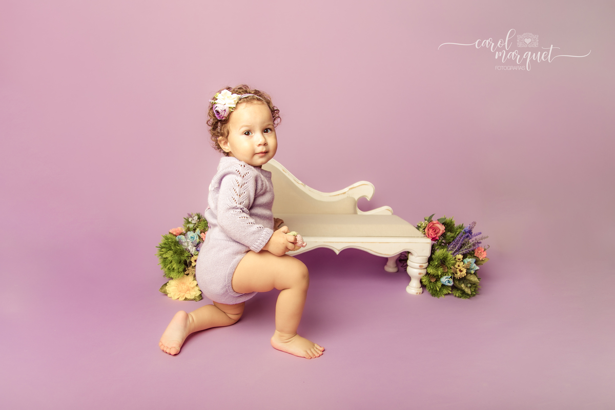 acompanhamento trimestral mensal infantil bebê neném menina princesa flor jardim ensaio fotográfico fotografia retrato foto Niterói Itaipu Região oceânica Rio de Janeiro