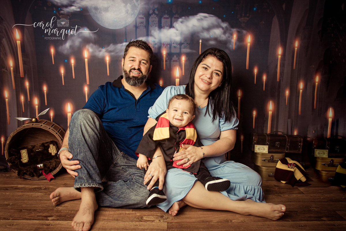 harry potter hermione hoghwarts magia mágico mago ensaio infantil temático bebê neném criança fotografia fotográfico retrato macramê mensal trimestral Niterói Itaipu Região Oceânica Rio de Janeiro boho família filho mãe pai