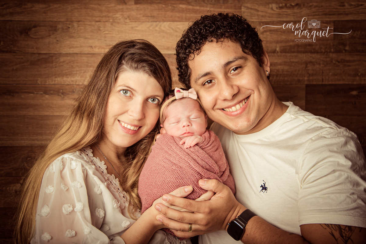 newborn recém nascido princesa shein arquiteto engenheiro apple stabucks rosa flor jardim chapeuzinho vermelho família ensaio infantil acompanhamento Itaipu Região Oceânica Niterói Rio de Janeiro Brasil