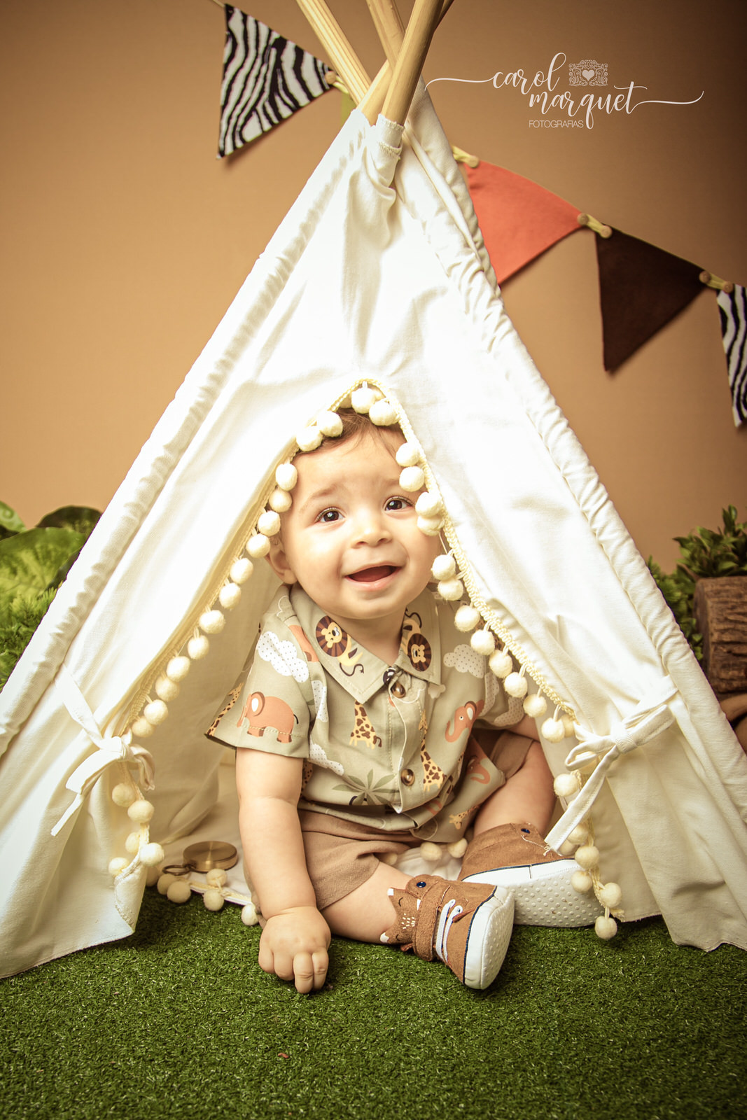 acompanhamento mensal trimestral infantil bebê criança Niterói Rio de Janeiro Itaipu Piratininga Região Oceânica fotografia ensaio fotográfico família safari selva floresta garden jardim rústico