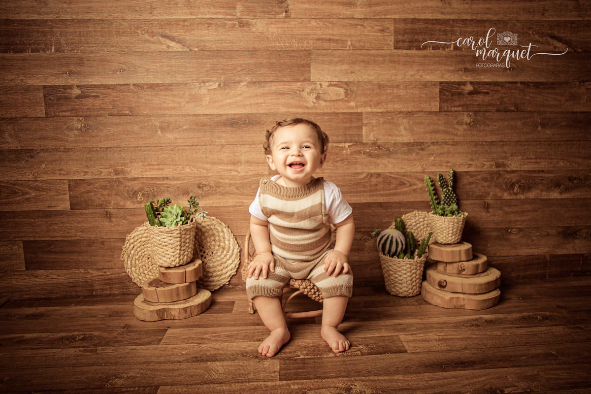 acompanhamento mensal trimestral infantil bebê criança Niterói Rio de Janeiro Itaipu Piratininga Região Oceânica fotografia ensaio fotográfico família safari selva floresta garden jardim rústico