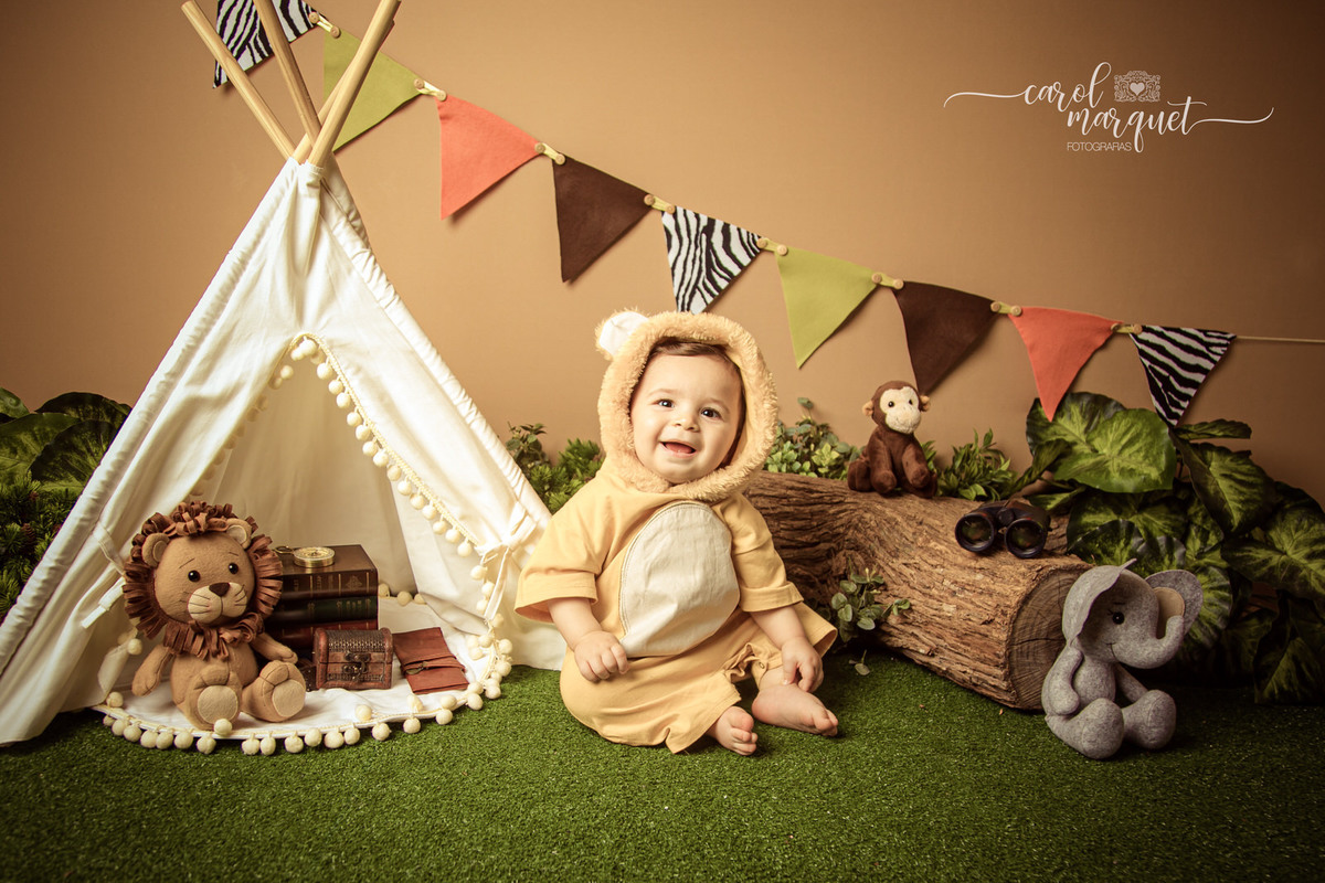 acompanhamento mensal trimestral infantil bebê criança Niterói Rio de Janeiro Itaipu Piratininga Região Oceânica fotografia ensaio fotográfico família safari selva floresta garden jardim rústico