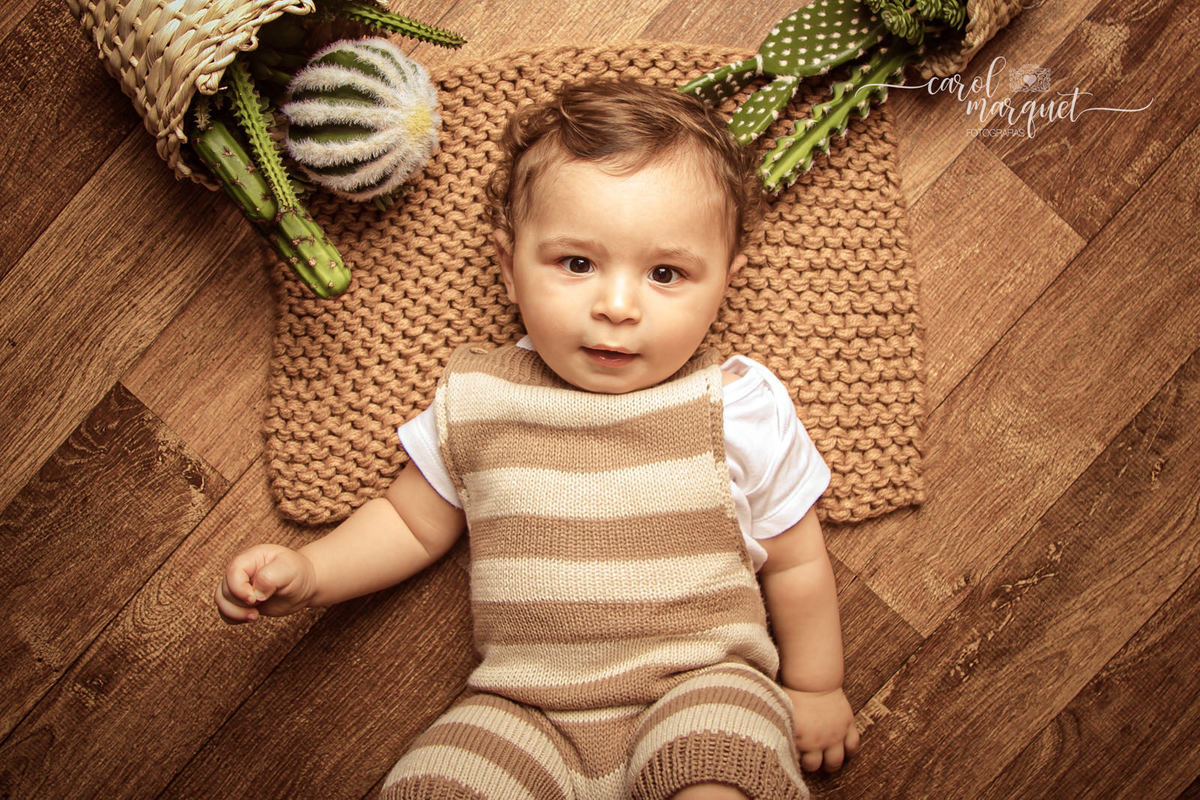 acompanhamento mensal trimestral infantil bebê criança Niterói Rio de Janeiro Itaipu Piratininga Região Oceânica fotografia ensaio fotográfico família safari selva floresta garden jardim rústico