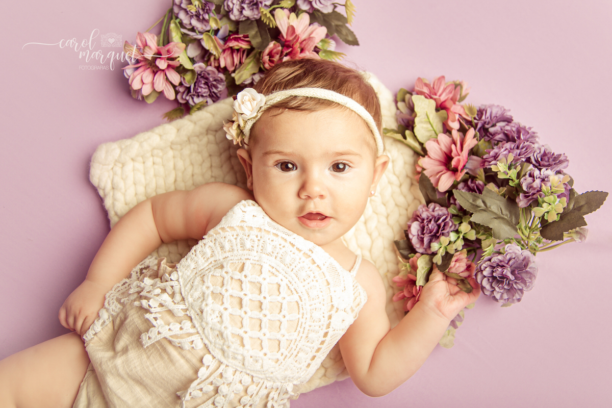 ensaio infantil acompanhamento trimestral mensal bebê fotografia temático chapeuzinho vermelho natal amigurumi crochet crochê clean floresta jardim flor menina princesa Niterói Itaipu Região Oceânica Rio de Janeiro