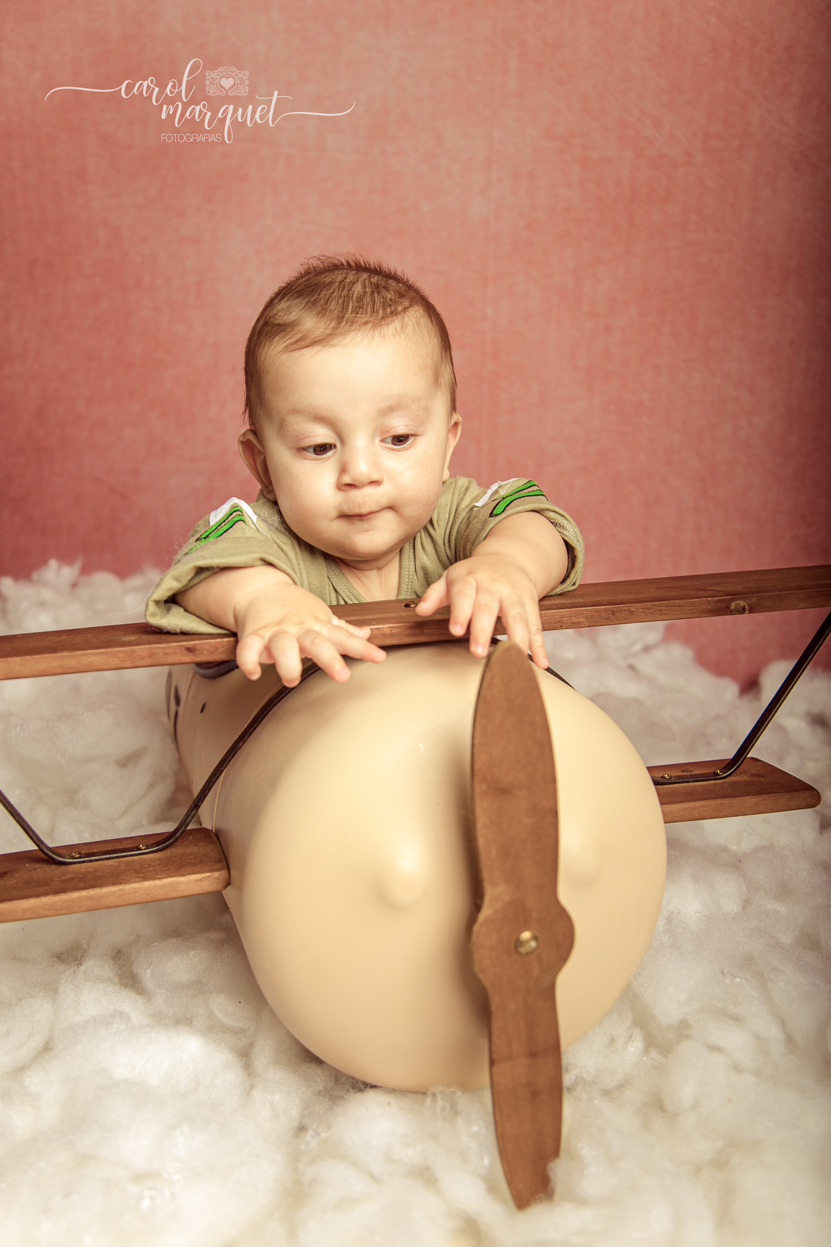 recém nascido bebê acompanhamento mensal trimestral floresta safari explorador aviador vintage retrô avião zoo Niterói Itaipu Região Oceânica Rio de Janeiro