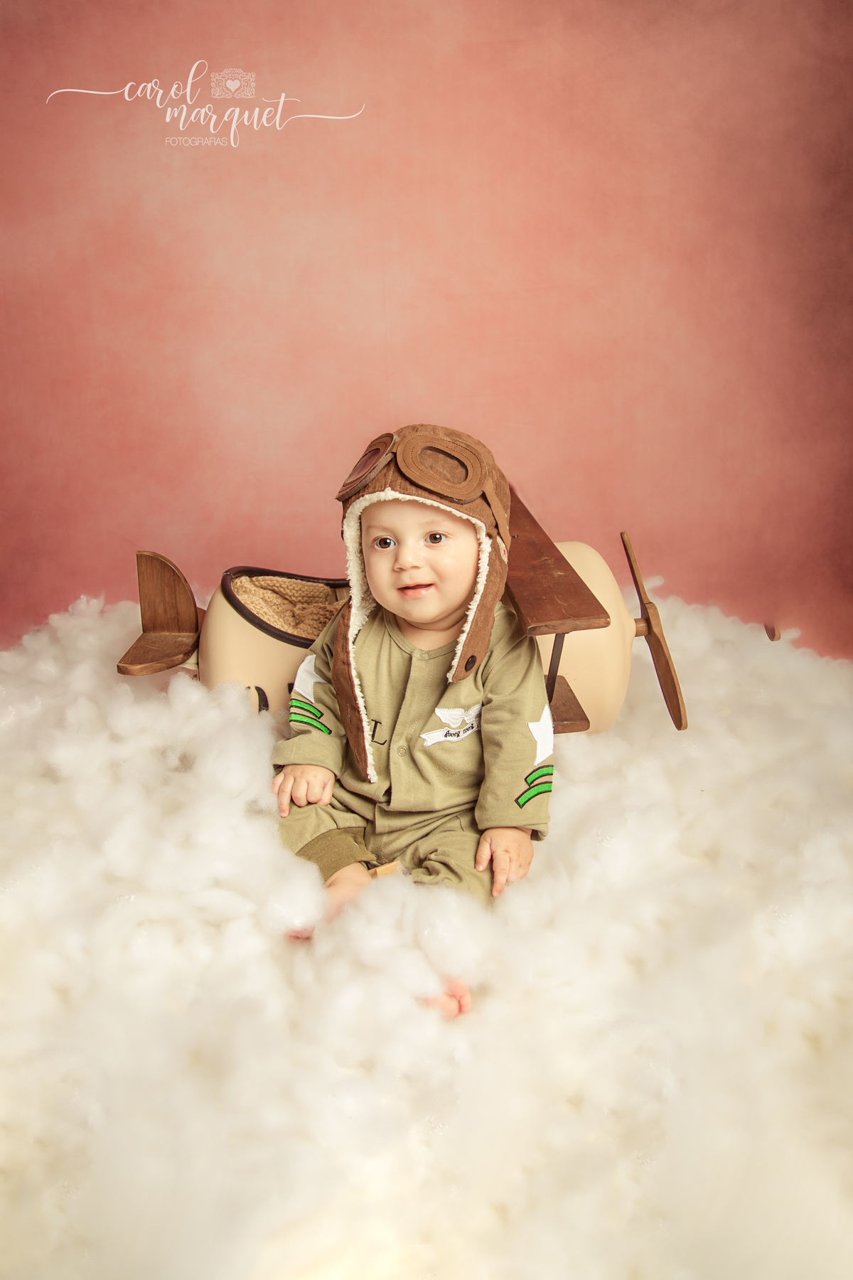 recém nascido bebê acompanhamento mensal trimestral floresta safari explorador aviador vintage retrô avião zoo Niterói Itaipu Região Oceânica Rio de Janeiro