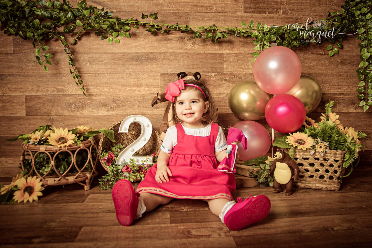 acompanhamento infantil bebê mensal trimestral aniversário Masha e o Urso Temático Itaipu Niterói Região Oceânica Rio de Janeiro flores floresta 2 anos