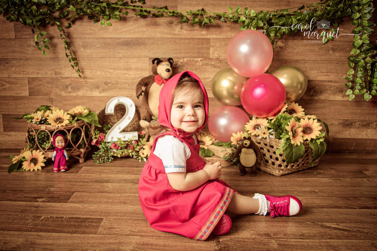acompanhamento infantil bebê mensal trimestral aniversário Masha e o Urso Temático Itaipu Niterói Região Oceânica Rio de Janeiro flores floresta 2 anos