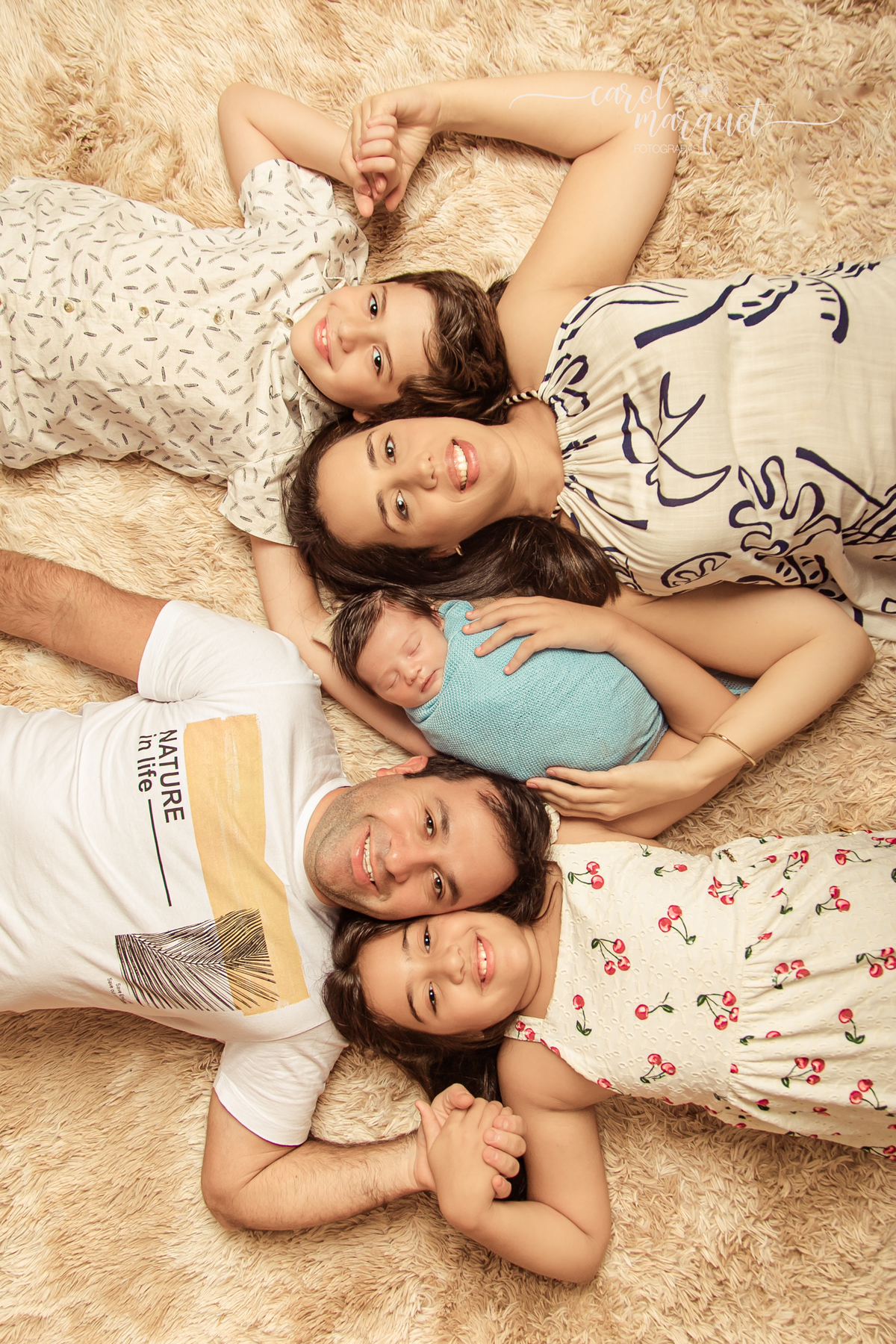 newborn recém nascido ensaio fotográfico infantil retrato família irmãos amigurumi príncipe crochê ursinho Niterói Itaipu Região Oceânica Rio de Janeiro