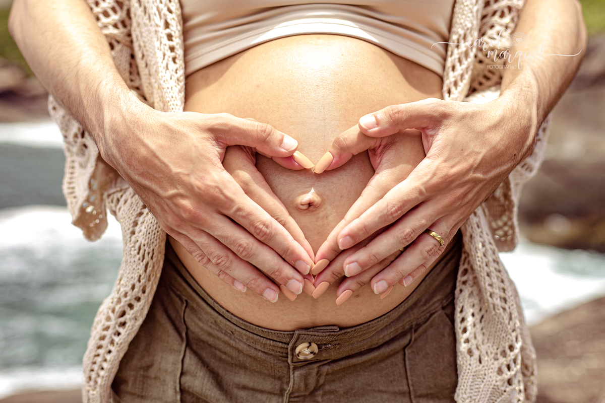 ensaio fotografia gestante gestação praia floresta rústico praiano carioca bebê Itaipu Niterói Rio de Janeiro Região Oceânica