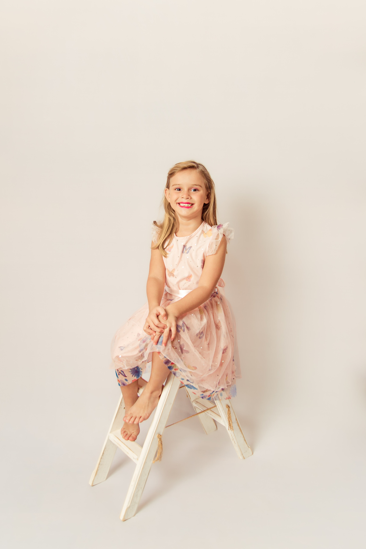 ensaio infantil irmãs clean book tradicional simples fotografia Niterói Rio de Janeiro Itaipu Região oceânica