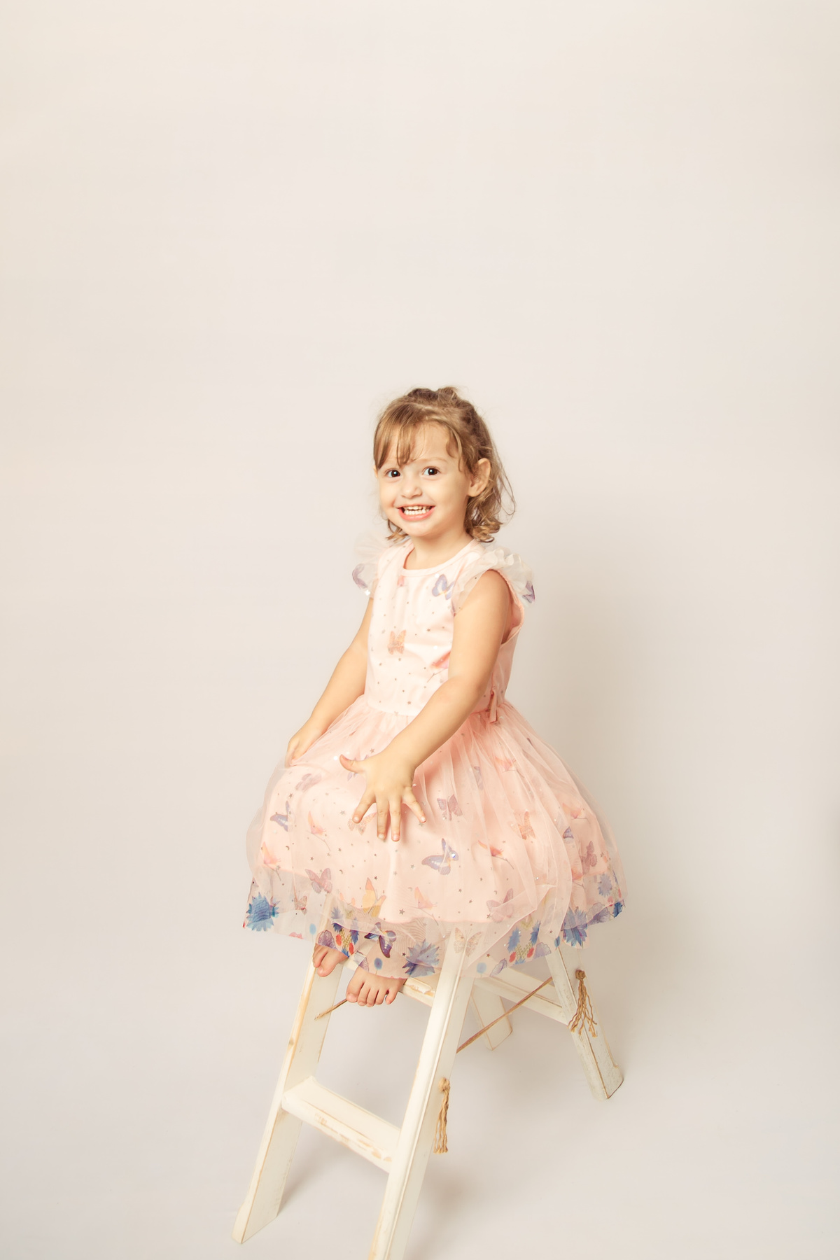 ensaio infantil irmãs clean book tradicional simples fotografia Niterói Rio de Janeiro Itaipu Região oceânica