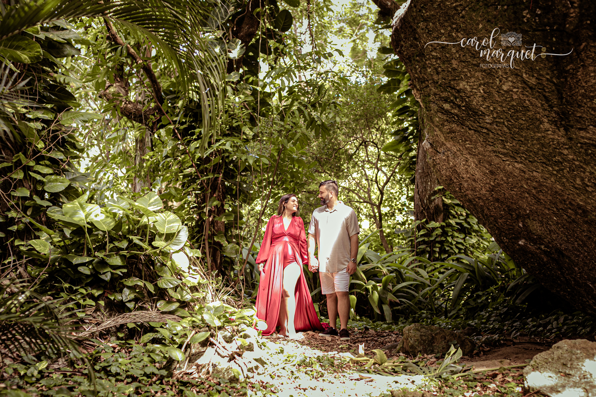 gestante gestação bebê recém nascida floresta jardim praia espera Itaipu Niterói Rio de Janeiro Região Oceânica fotografia família príncipe