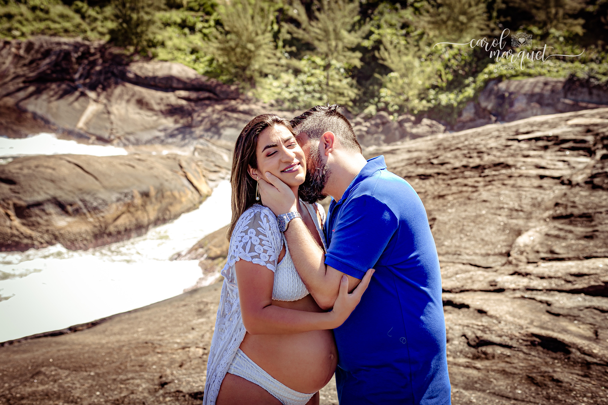 gestante gestação bebê recém nascida floresta jardim praia espera Itaipu Niterói Rio de Janeiro Região Oceânica fotografia família príncipe