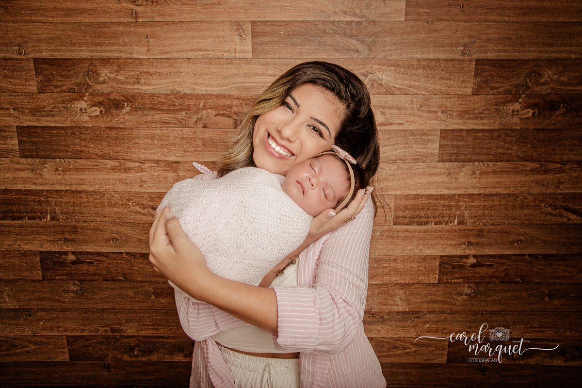 newborn recém nascido ensaio fotográfico princesa Deus abençoada família divindade terço chapeuzinho vermelho ovelha rebanho Jesus amigurumi Niterói Itaipu Região Oceânica Rio de Janeiro