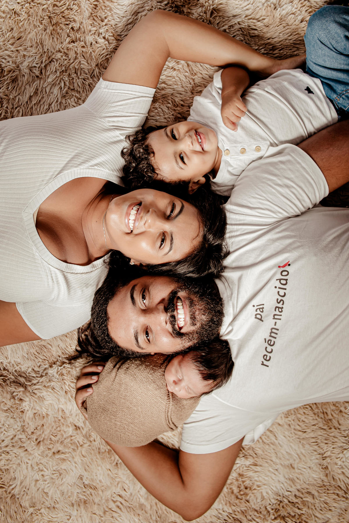 newborn família irmãos recém nascido fotografia ensaio marinheiro Deus católico evangélico Niterói Itaipu Região Oceânica