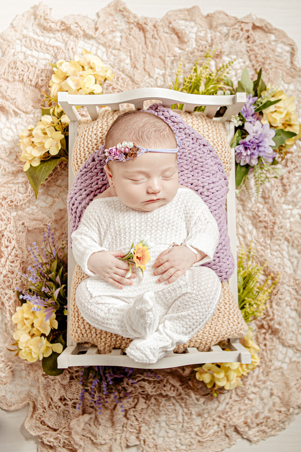 newborn recém nascido bebê princesa flor irmã irmãos família Deus arco íris balé ballet jardim flores boho rústico romântico delicado sombrinha amigurumi crochê Niterói Rio de Janeiro Itaipu Região Oceânica Ensaio infantil