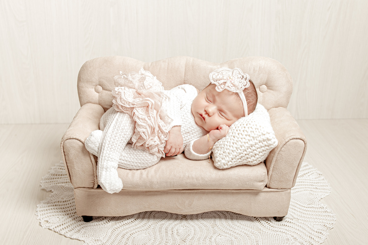 newborn recém nascido bebê princesa flor irmã irmãos família Deus arco íris balé ballet jardim flores boho rústico romântico delicado sombrinha amigurumi crochê Niterói Rio de Janeiro Itaipu Região Oceânica Ensaio infantil