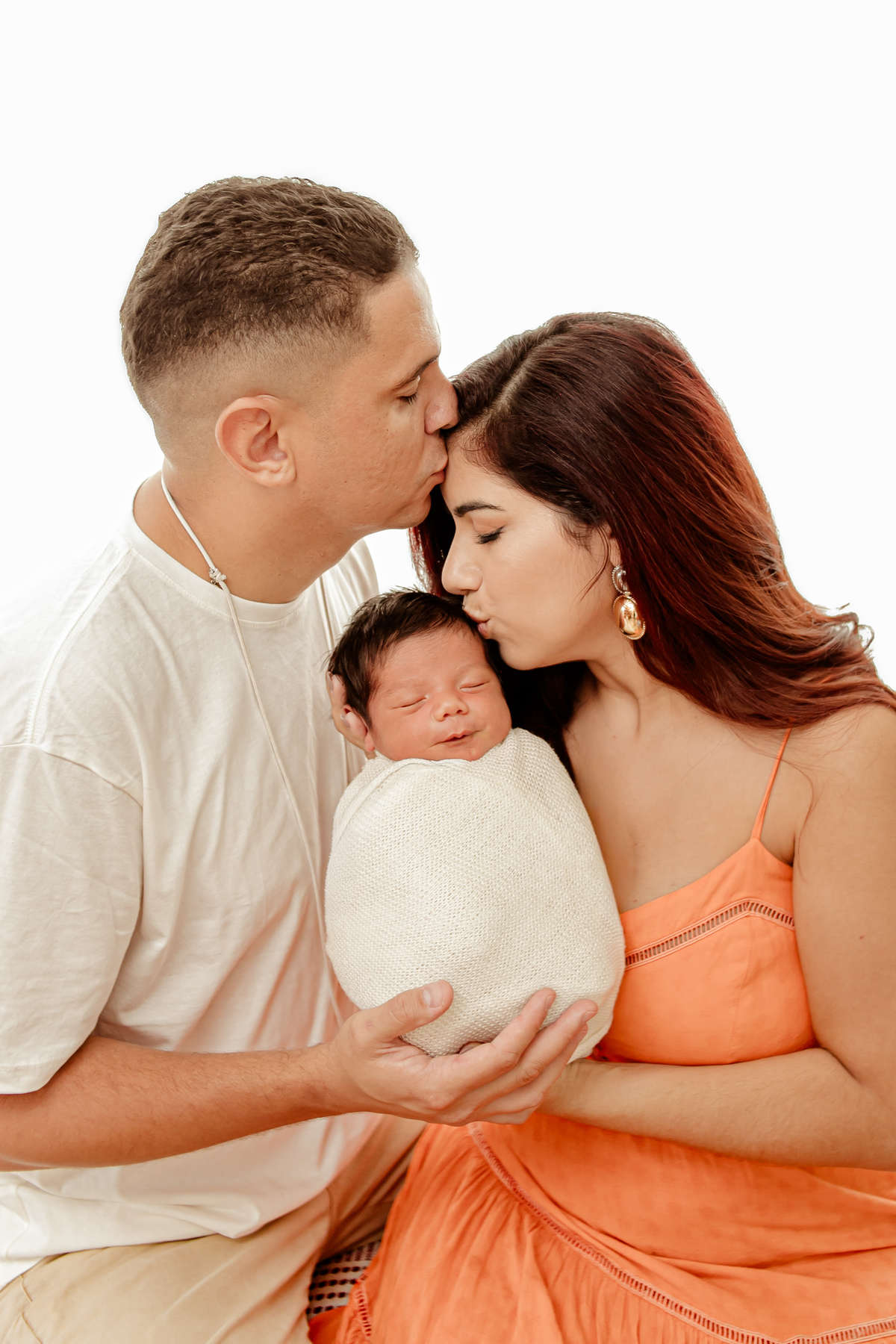 newborn recém nascido ensaio fotográfico fotografia retrato família Deus menino irmãos irmã irmão cristão barco flamengo Niterói Região Oceânica Itaipu Rio de Janeiro