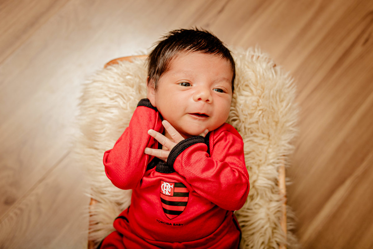 newborn recém nascido ensaio fotográfico fotografia retrato família Deus menino irmãos irmã irmão cristão barco flamengo Niterói Região Oceânica Itaipu Rio de Janeiro