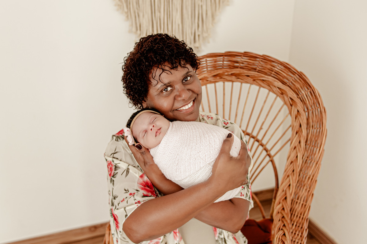 newborn recém nascido princesa flor Deus amor bailarina guarda sol sombrinha guarda chuva niterói região oceânica itaipu rio de janeiro