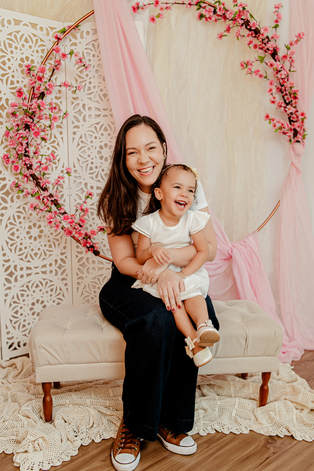 ensaio em família menina flor floresta princesa menina tia frança rio de janeiro brasil Niterói Itaipu Região Oceânica fotografia foto ensaio sessão retrato vovó