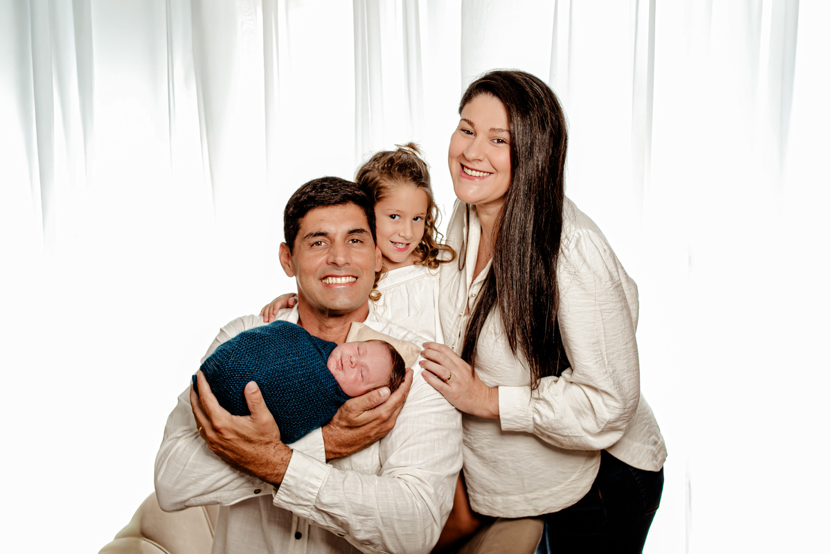 newborn recém nascido bebê irmã irmãos família Deus religião pai bombeiros harry potter praia praiano surfista jiu-jitsu judô amigurumi crochê floresta arca de noé rapoza advogado juiz lei terço Itaipu Região Oceânica Niterói Rio de Janeiro