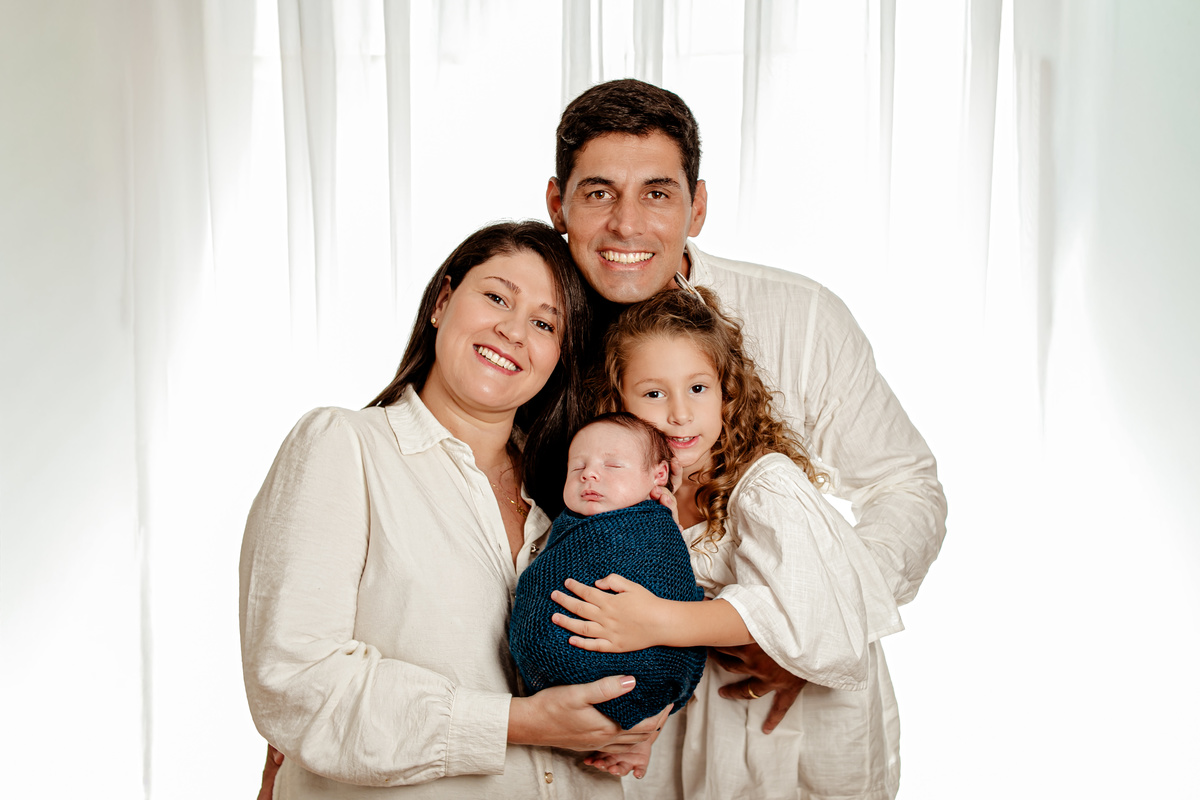 newborn recém nascido bebê irmã irmãos família Deus religião pai bombeiros harry potter praia praiano surfista jiu-jitsu judô amigurumi crochê floresta arca de noé rapoza advogado juiz lei terço Itaipu Região Oceânica Niterói Rio de Janeiro