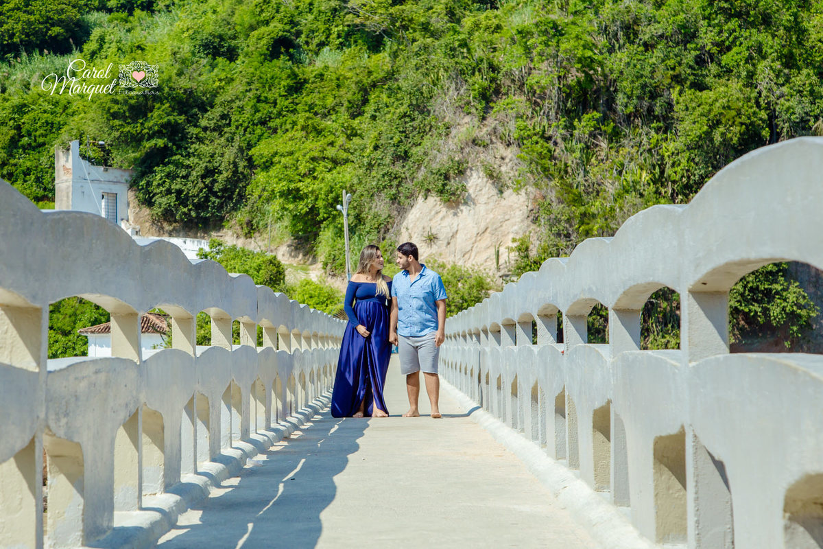 gestante gestação praia família mar céu montanha menino