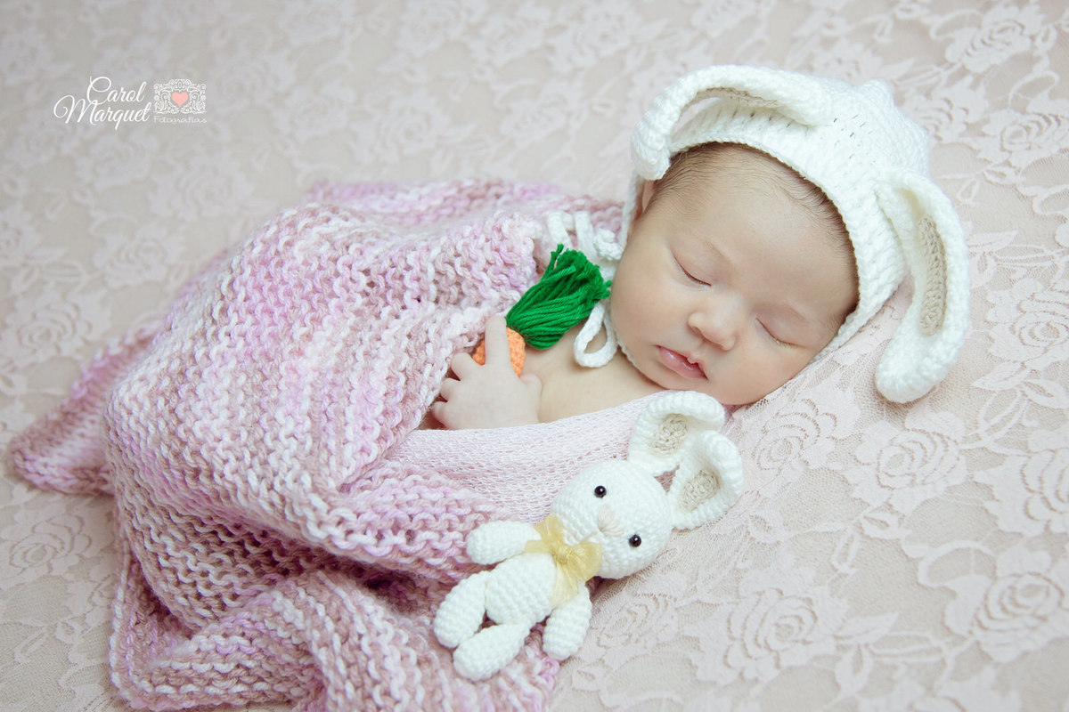 newborn menina princesa flor recém nascido ensaio fotográfico Niterói Rio de Janeiro Família irmãos