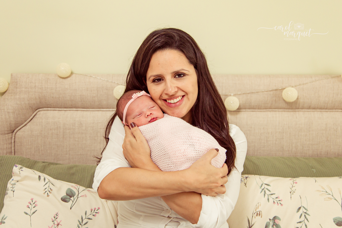newborn recém nascido fotografia família flor ursinho amigurumi floresta jardim Niterói Rio de Janeiro