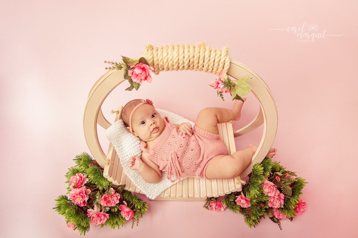 ensaio infantil fotografia de bêbe princesa floresta caramelo rústico boho romântico flores jardim 3 meses acompanhamento trimestral