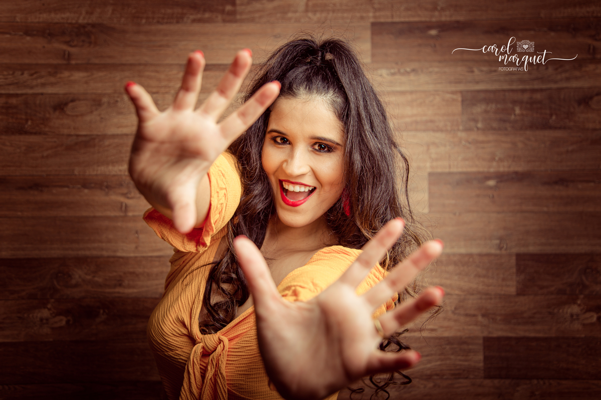 ensaio feminino trintei trinta anos aniversário celebração balsaquiana musa diva cachos Niterói Rio de Janeiro Estúdio Fotografia Retrato 30 Princesa Oncinha