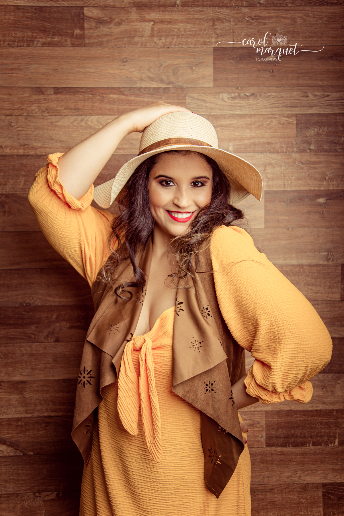 ensaio feminino trintei trinta anos aniversário celebração balsaquiana musa diva cachos Niterói Rio de Janeiro Estúdio Fotografia Retrato 30 Princesa Oncinha