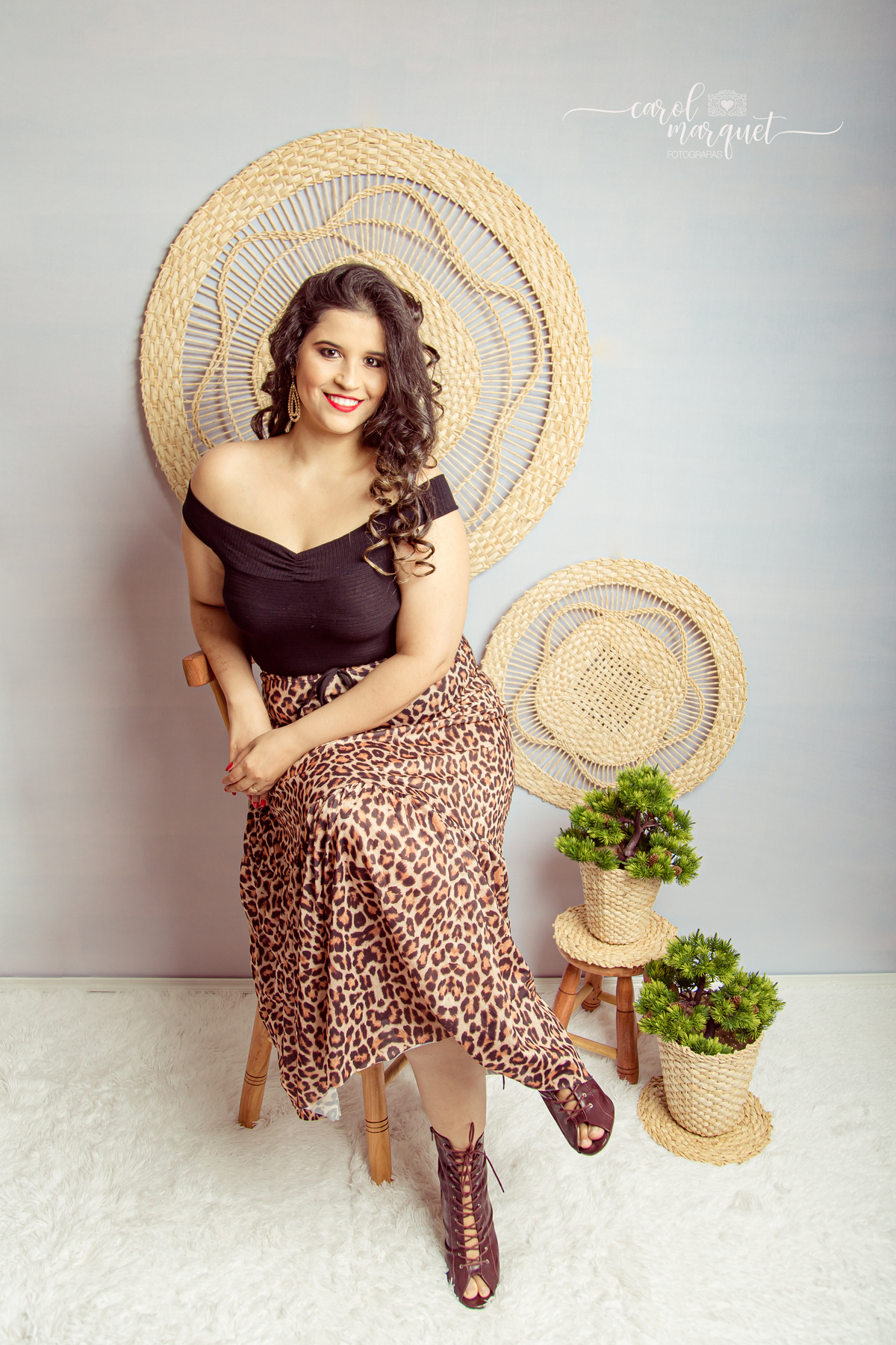 ensaio feminino trintei trinta anos aniversário celebração balsaquiana musa diva cachos Niterói Rio de Janeiro Estúdio Fotografia Retrato 30 Princesa Oncinha