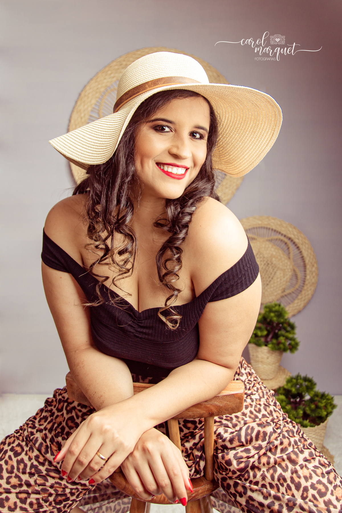 ensaio feminino trintei trinta anos aniversário celebração balsaquiana musa diva cachos Niterói Rio de Janeiro Estúdio Fotografia Retrato 30 Princesa Oncinha