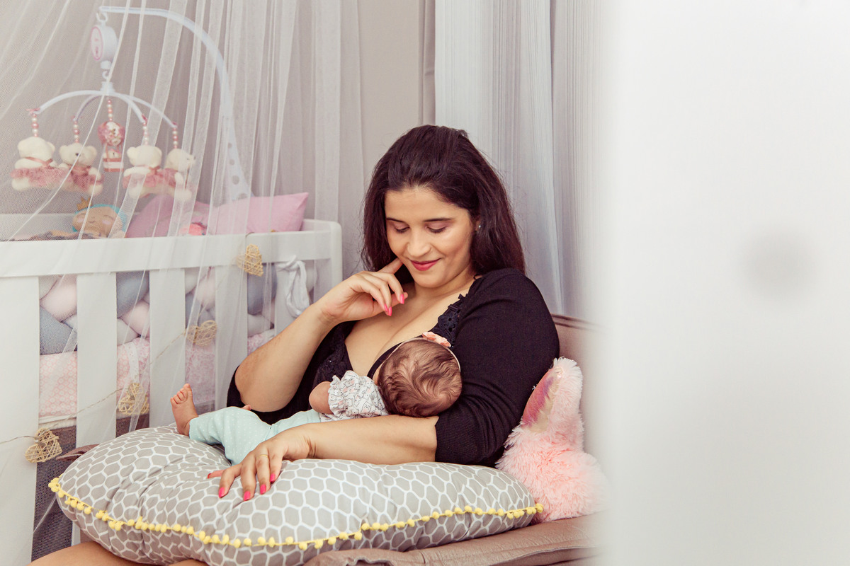 vHome Session Lifestyle Ensaio em casa Foto fotografia Niterói Rio de Janeiro Amor Família Casa Lar Padrinhos Batismo dinda dindo