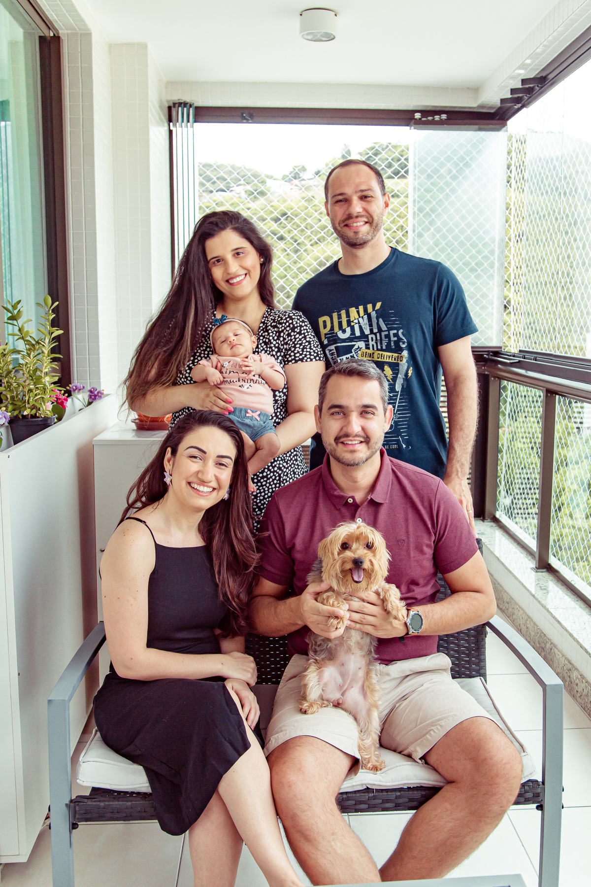 Home Session Lifestyle Ensaio em casa Foto fotografia Niterói Rio de Janeiro Amor Família Casa Lar Padrinhos Batismo dinda dindo
