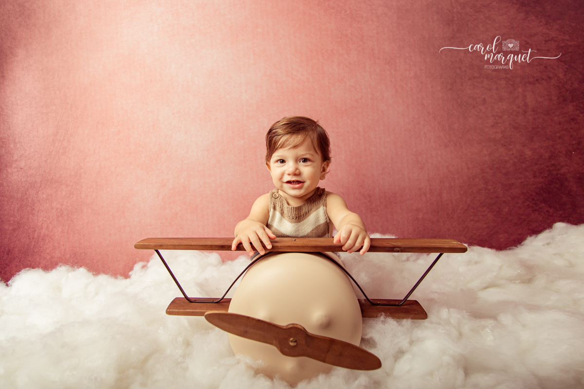 acompanhamento trimestral bebê infantil fotografia retrato família avião aviador floresta jardim clean Niterói Rio de Janeiro
