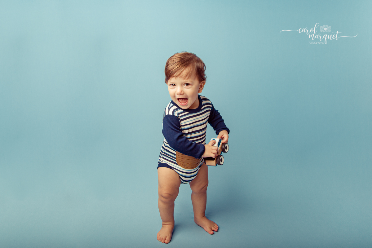 acompanhamento trimestral bebê infantil fotografia retrato família avião aviador floresta jardim clean Niterói Rio de Janeiro