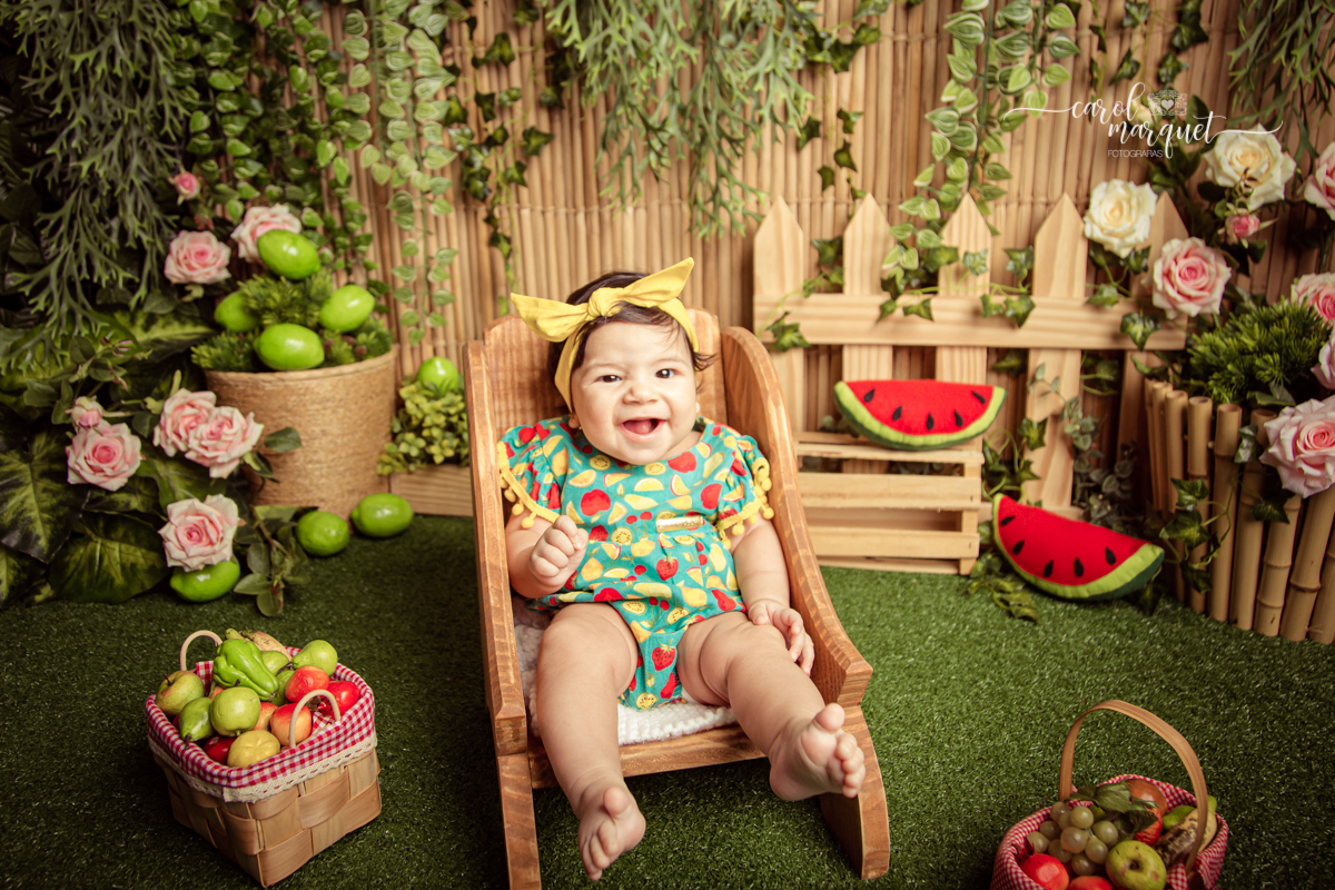acompanhamento trimestral fotografia bebê 3 meses frutas vida saudável flores jardim sítio da vovó floresta família Niterói Rio de Janeiro, Itaipu Região Oceânica