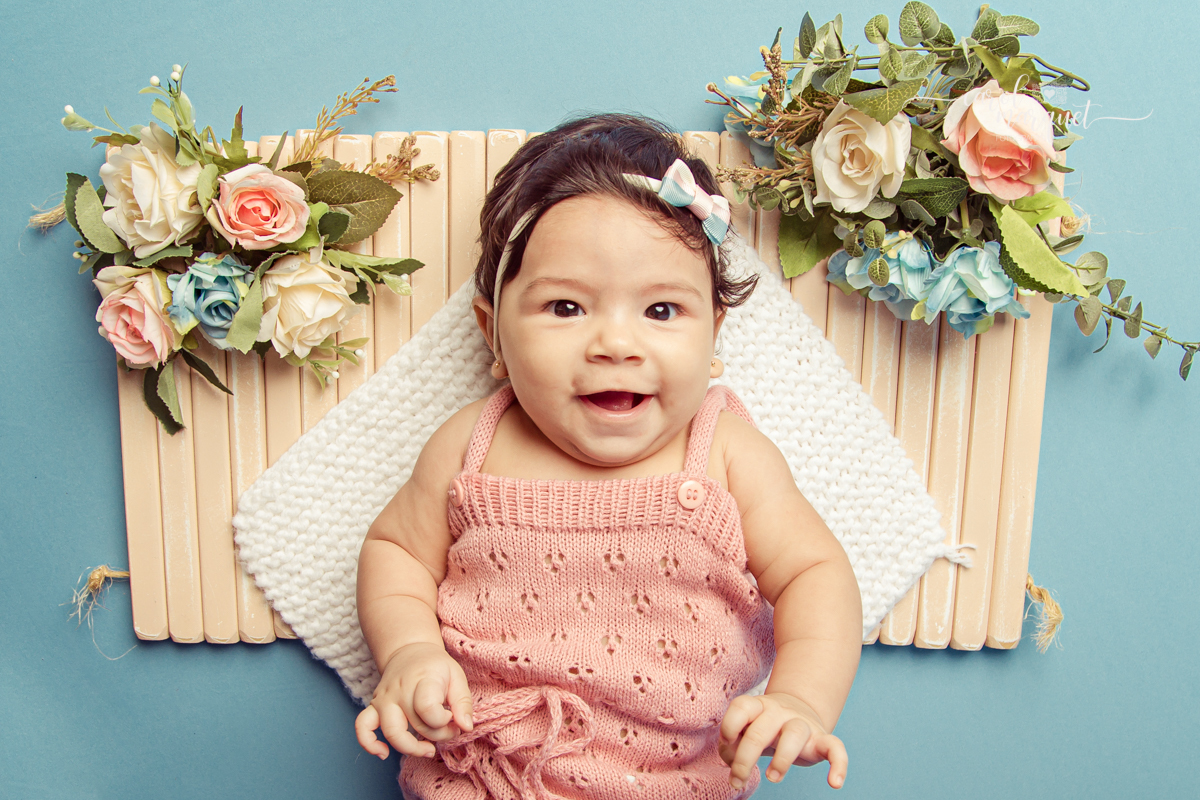 acompanhamento trimestral fotografia bebê 3 meses frutas vida saudável flores jardim sítio da vovó floresta família Niterói Rio de Janeiro, Itaipu Região Oceânica