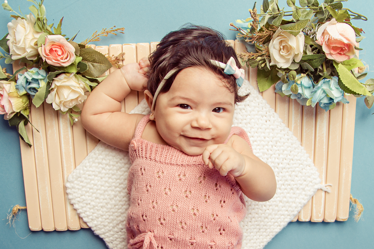 acompanhamento trimestral fotografia bebê 3 meses frutas vida saudável flores jardim sítio da vovó floresta família Niterói Rio de Janeiro, Itaipu Região Oceânica