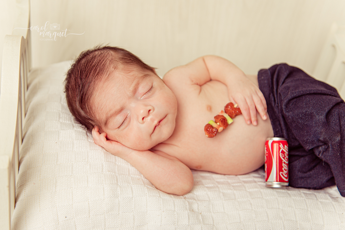 newborn recém nascido bebê neném fotografia família box ufc luta avião floresta plantas cacto roqueiro Niterói Rio de Janeiro churrasco