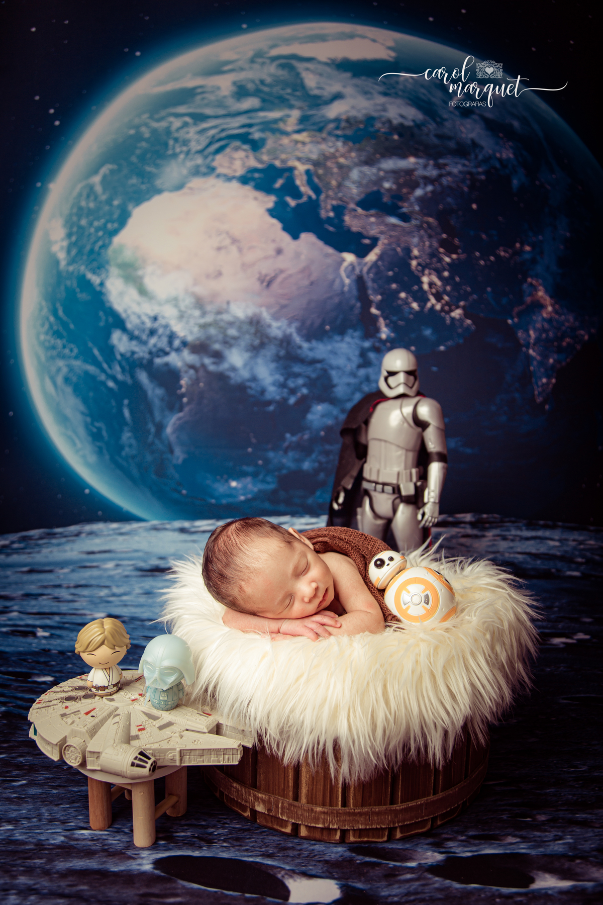 newborn recém nascido terra lua astronauta star wars família ensaio fotográfico irmã irmão
Niterói Rio de Janeiro Estúdio