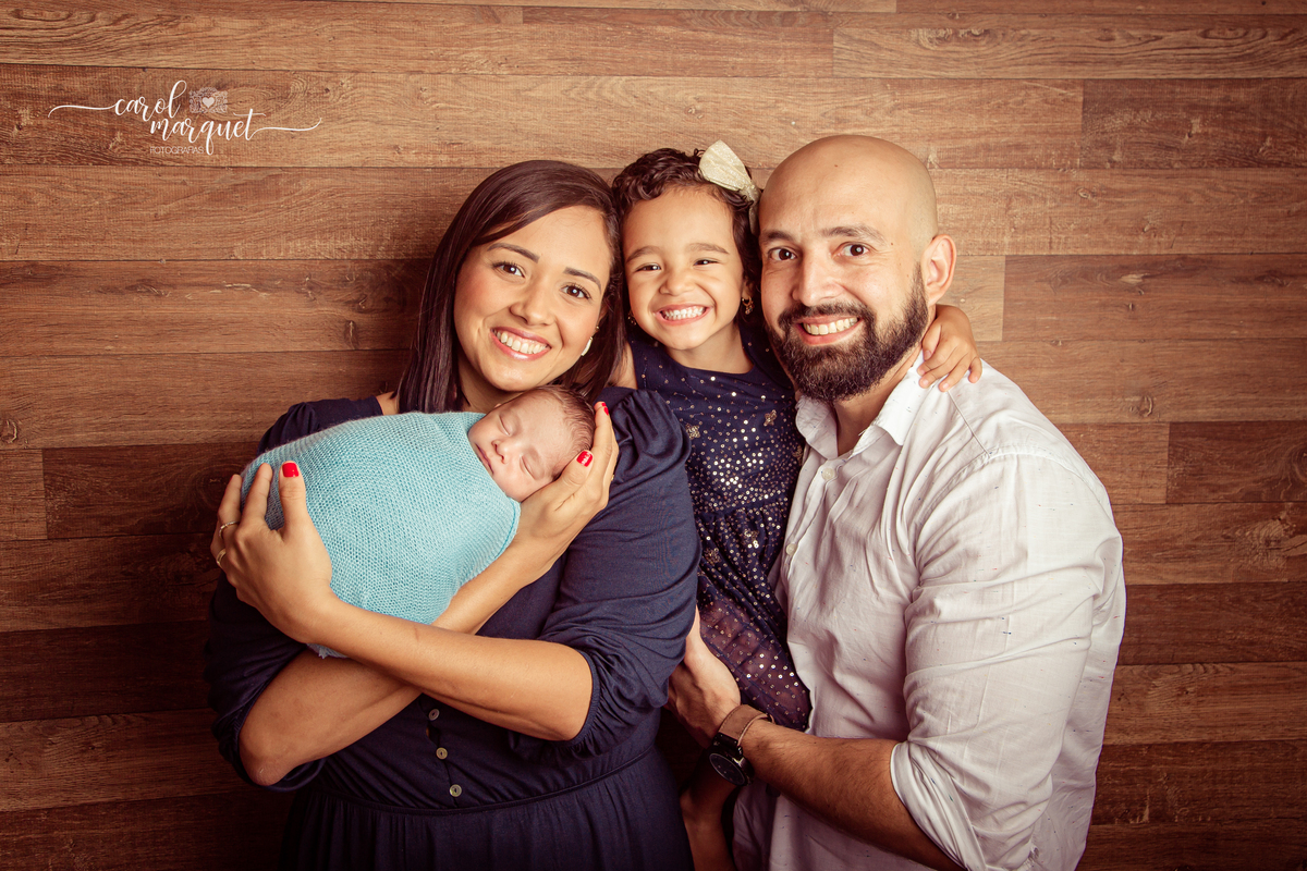 newborn recém nascido terra lua astronauta star wars família ensaio fotográfico irmã irmão
Niterói Rio de Janeiro Estúdio